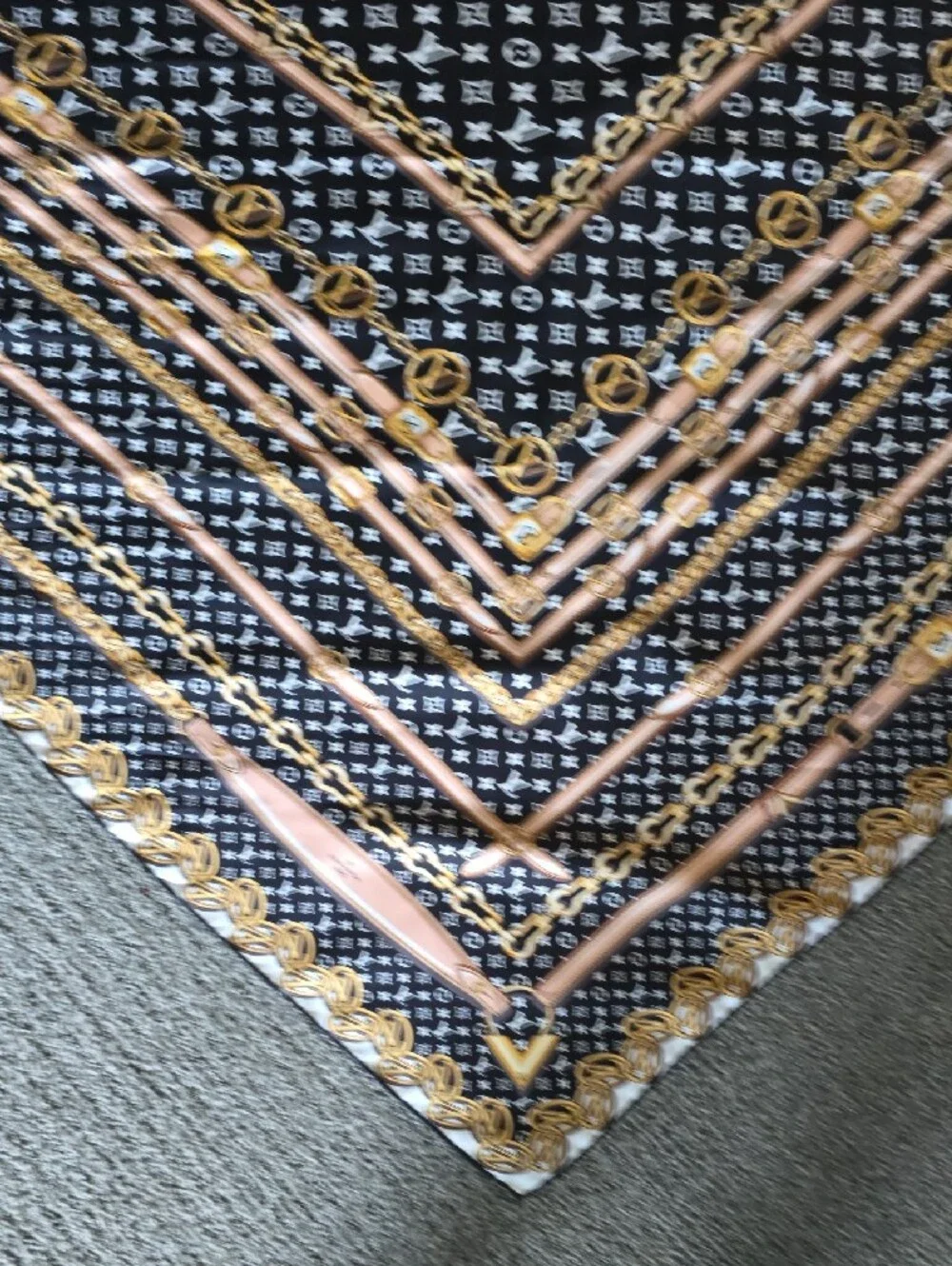 Louis Vuitton Black, White & Gold Monogram Silk Scarf with Chain & Box